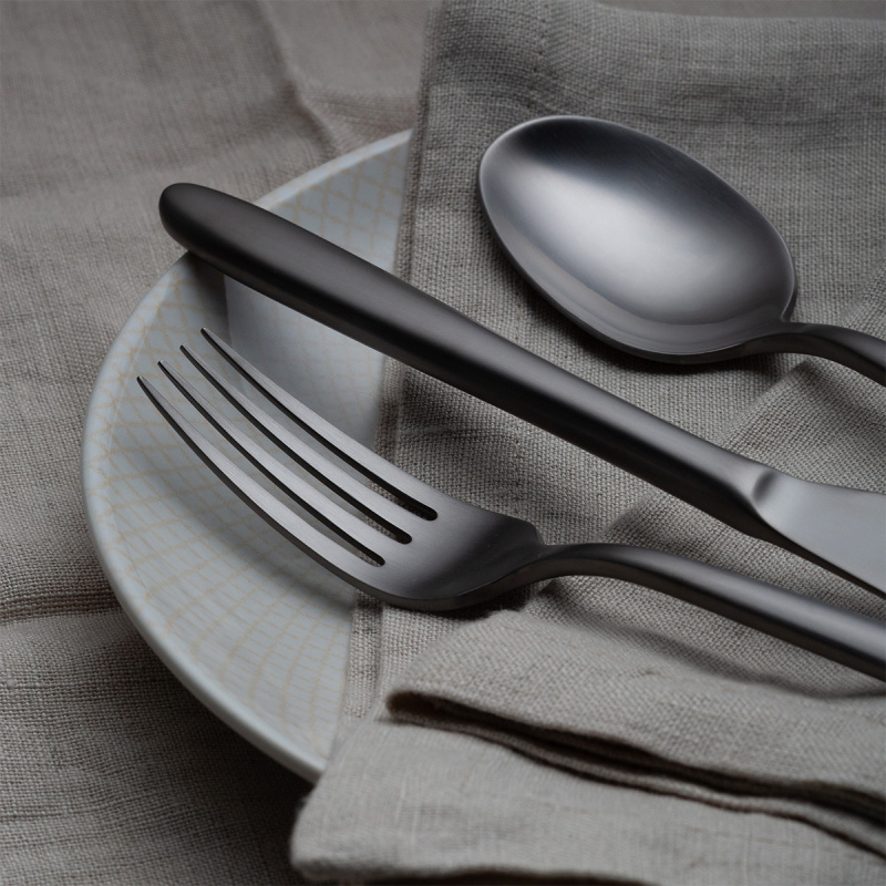 Besteck-Set 16-tlg. – Gaya Exeter PVD hellgrau ganz matt