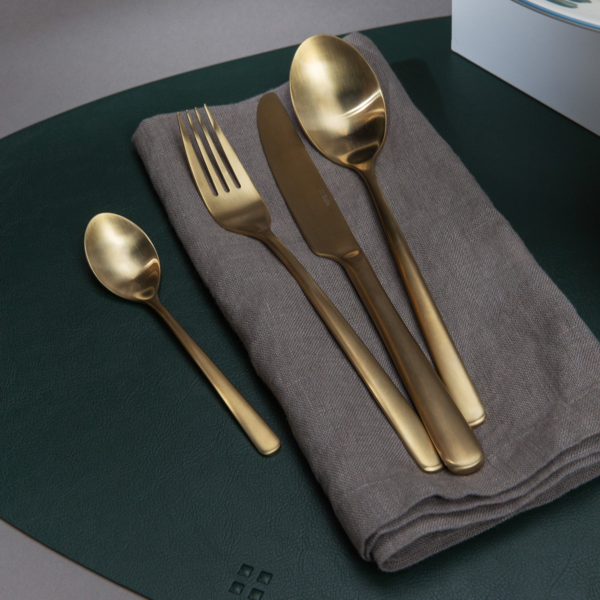 Besteck-Set 16-tlg. – Salamanca PVD Champagne matt