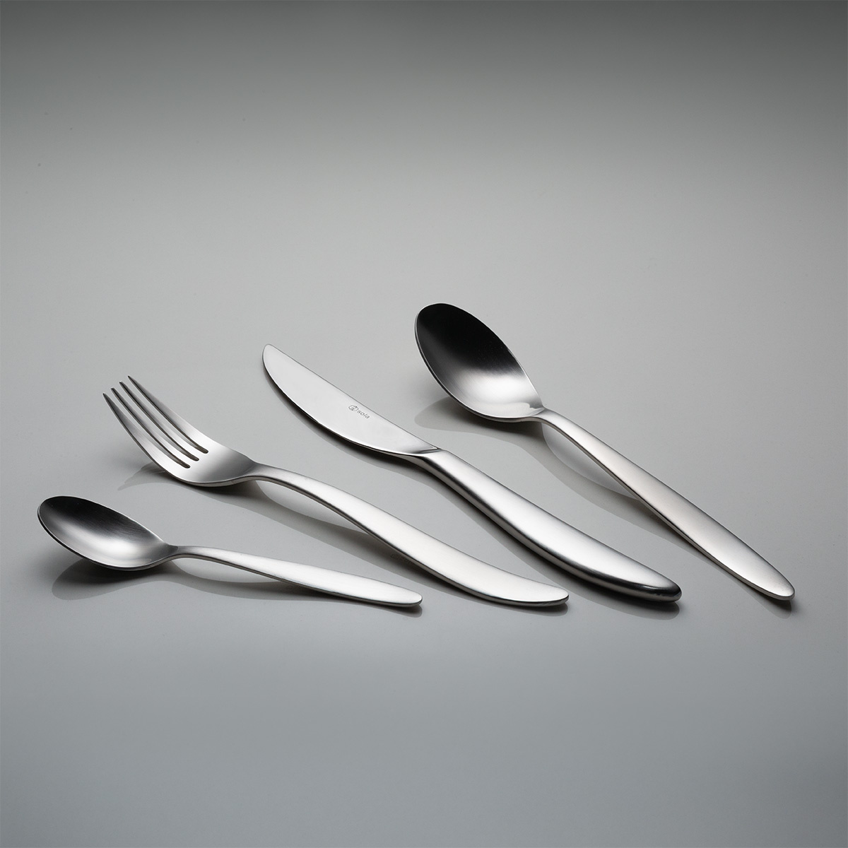 Besteckset 24-tlg. – Swing matt