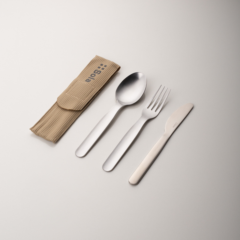 Besteckset 3-tlg. in Bag beige mit SOLA-Logo