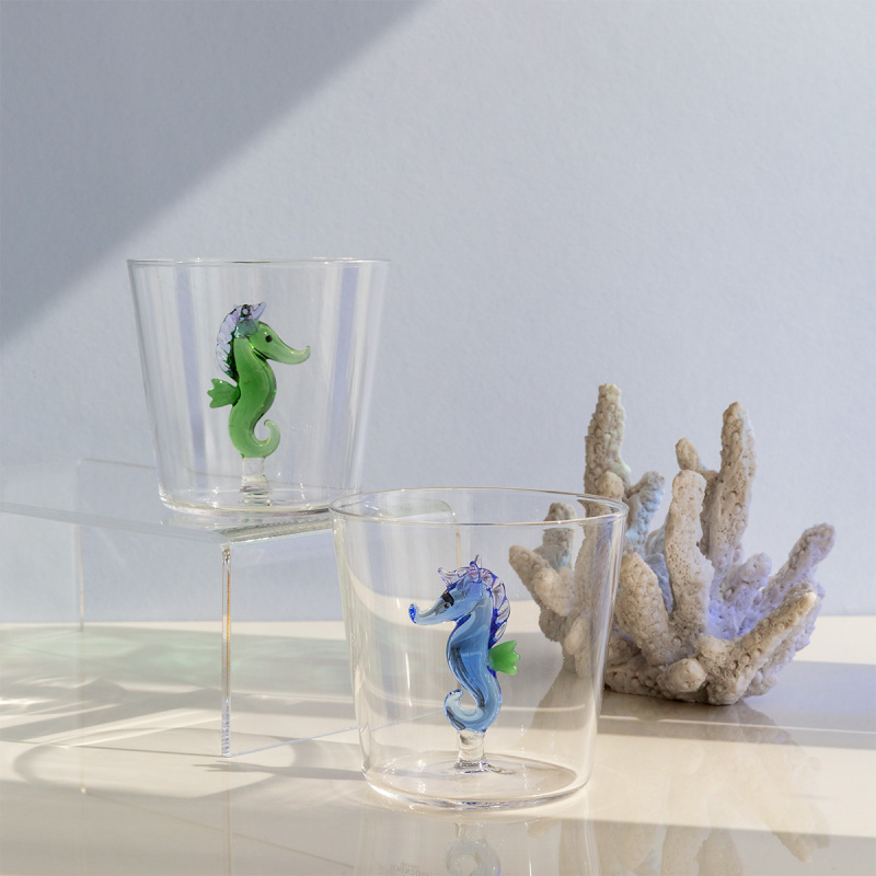 Glas mit grünem Seepferdchen | Ichendorf