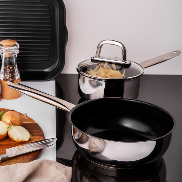 Pfanne / Wok ø 24 cm, H: 9 cm - Saturn Lunasol
