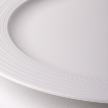 Teller flach mit Fahne Deco 20,5 cm Set 6-tlg. – UNIVERS Weiss