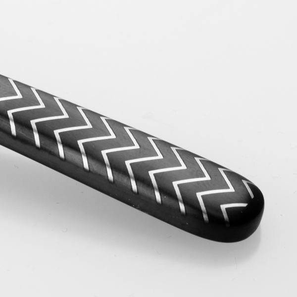 Besteckset 24-tlg. – Calgary PVD schwarz Laser Chevron matt