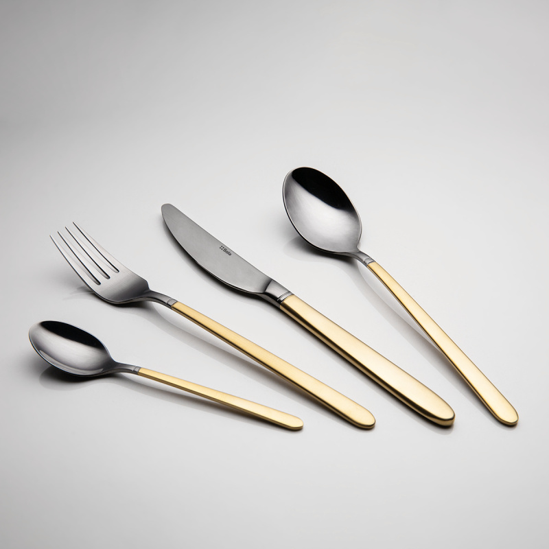 Besteck-Set 16-tlg. — Porto PVD dunkel Titan / gold sandgestrahlt