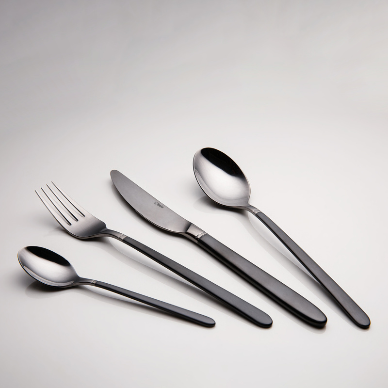 Besteck-Set 16-tlg. — Porto PVD dunkel Titan / schwarz sandgestrahlt