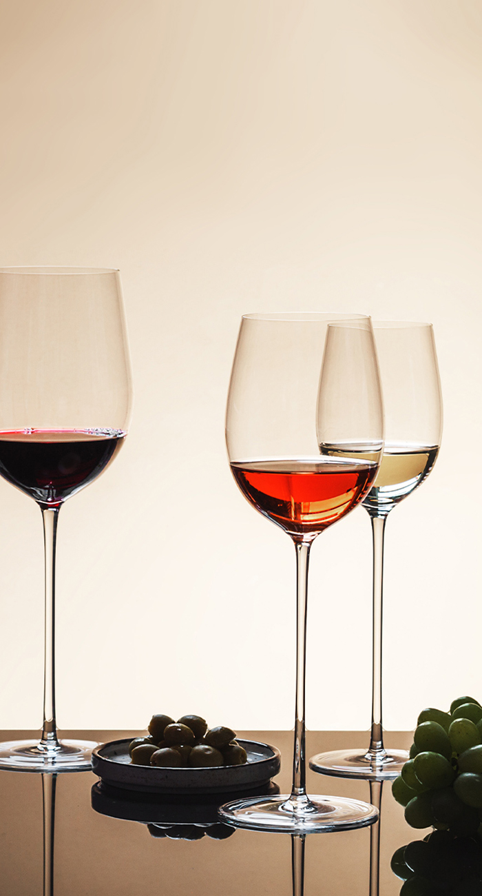 Rotweinglas und Weißweinglas: Worin besteht der Unterschied?